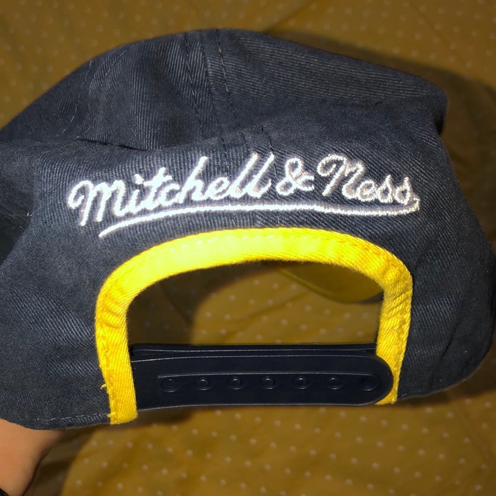Michigan hat - Picture 4 of 4